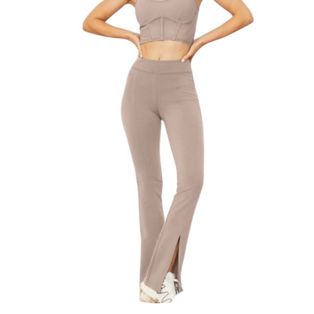 ALO Yoga Airbrush High-Waist Flutter Legging in Taupe Sz XS